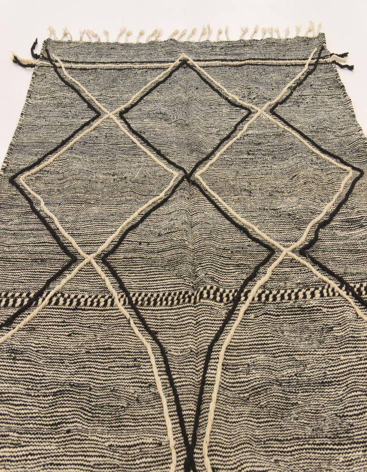 Detail image of 6' 5 x 9' 5  Hand Knotted Moroccan Wool Rug