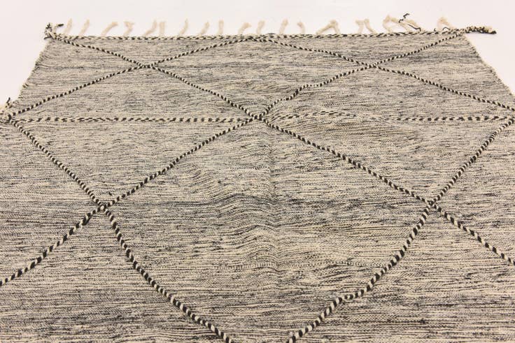 Detail image of 6' 4 x 9' 7 Hand Knotted Moroccan Wool Rug