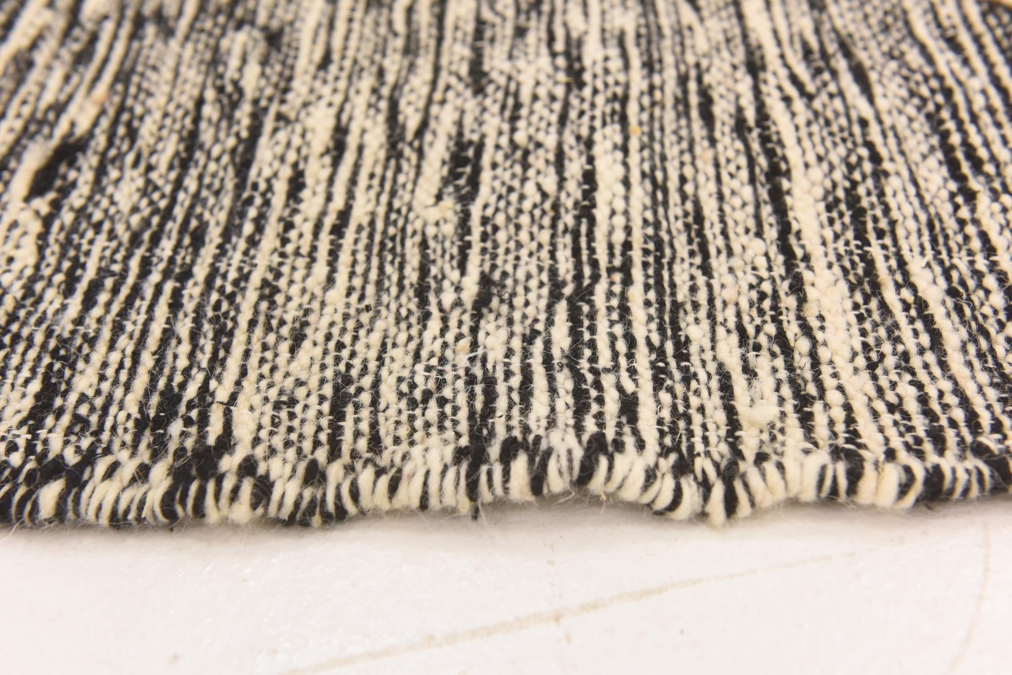 6' 9 x 9' 10 Hand Knotted Moroccan Wool Rug