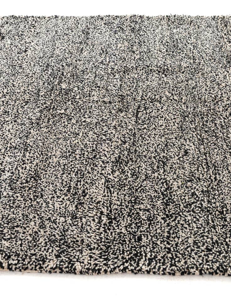 Detail image of 6' 8 x 8' 8  Hand Knotted Moroccan Wool Rug