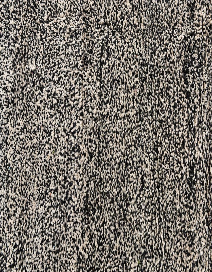 Detail image of 6' 8 x 8' 8  Hand Knotted Moroccan Wool Rug