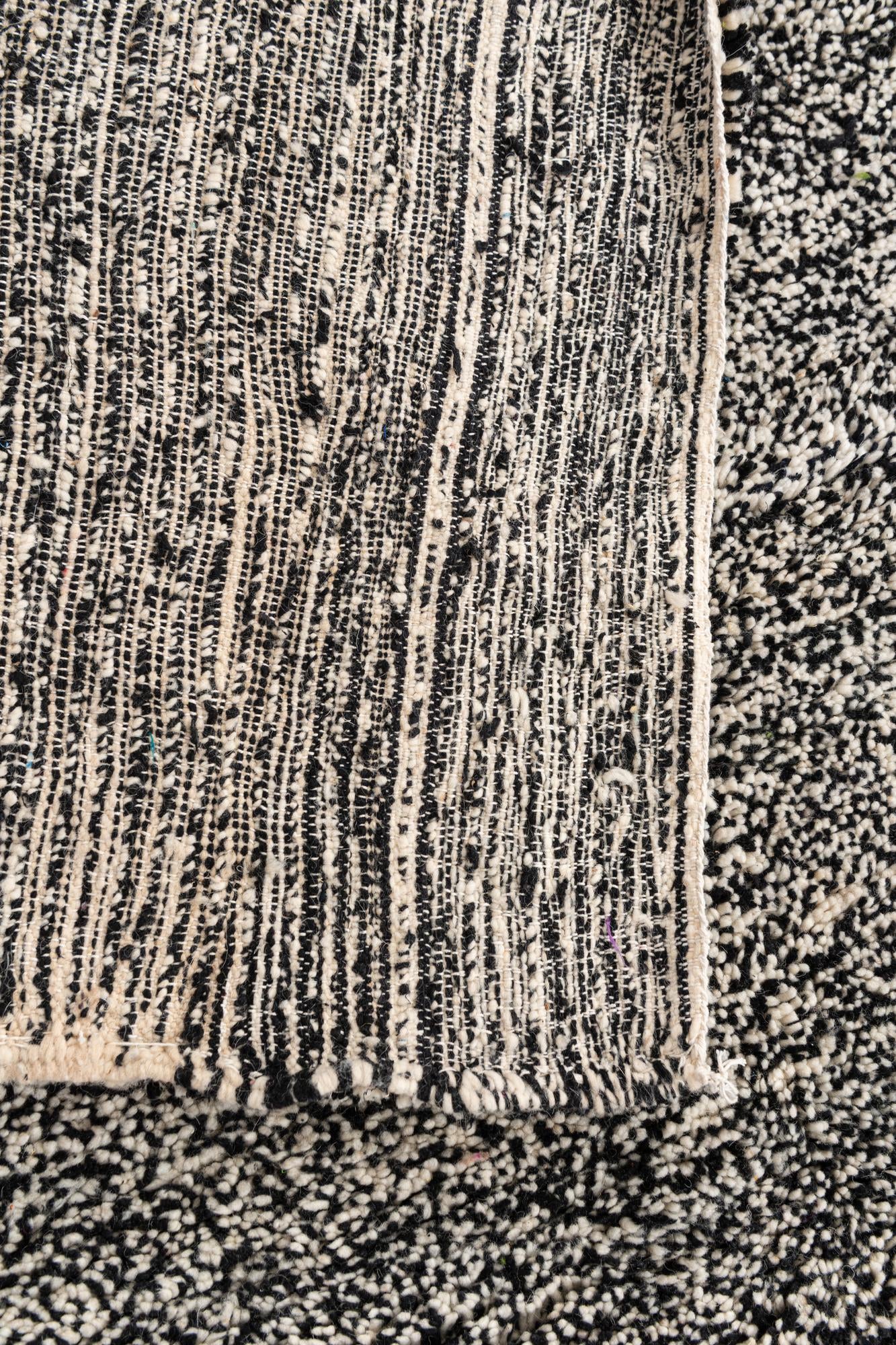 6' 8 x 8' 8 Hand Knotted Moroccan Wool Rug