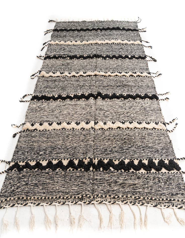 Detail image of 6' 7 x 9' 9  Hand Knotted Moroccan Wool Rug