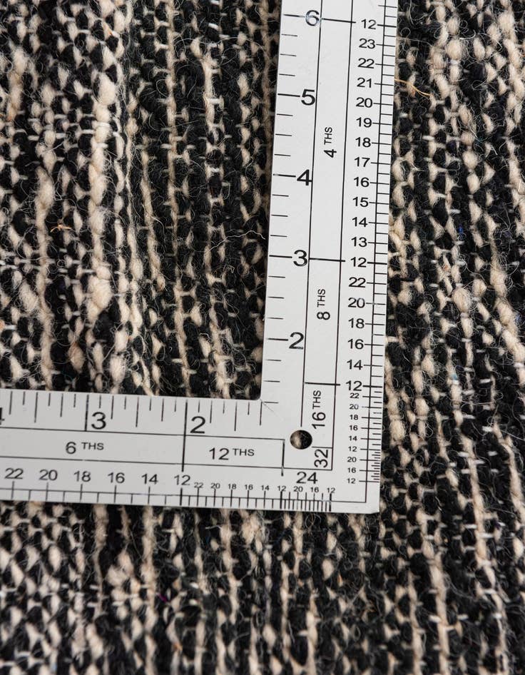 Detail image of 6' 7 x 9' 9  Hand Knotted Moroccan Wool Rug