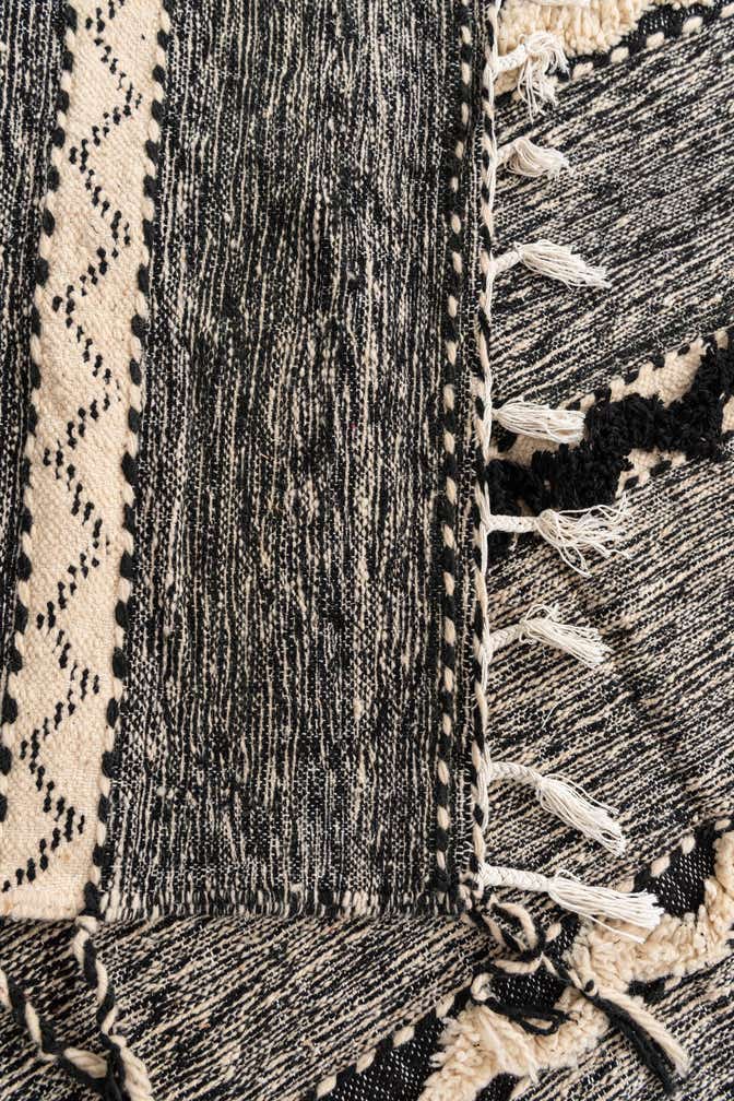 6' 7 x 9' 9 Hand Knotted Moroccan Wool Rug