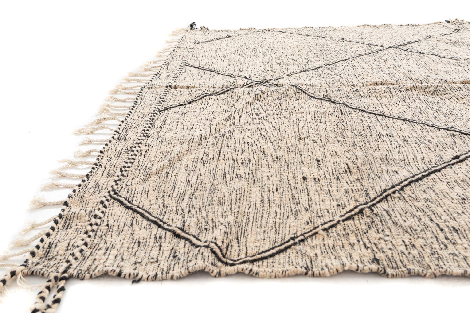 7' 2 x 9' 10 Hand Knotted Moroccan Wool Rug