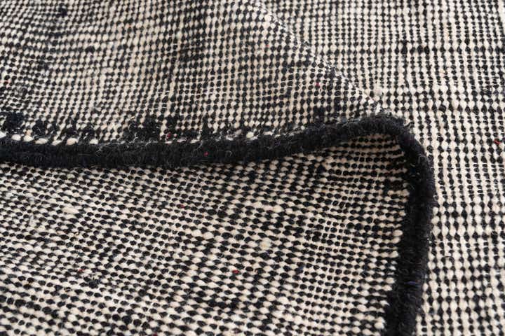 9' 10 x 12' 9 Hand Knotted Moroccan Wool Rug