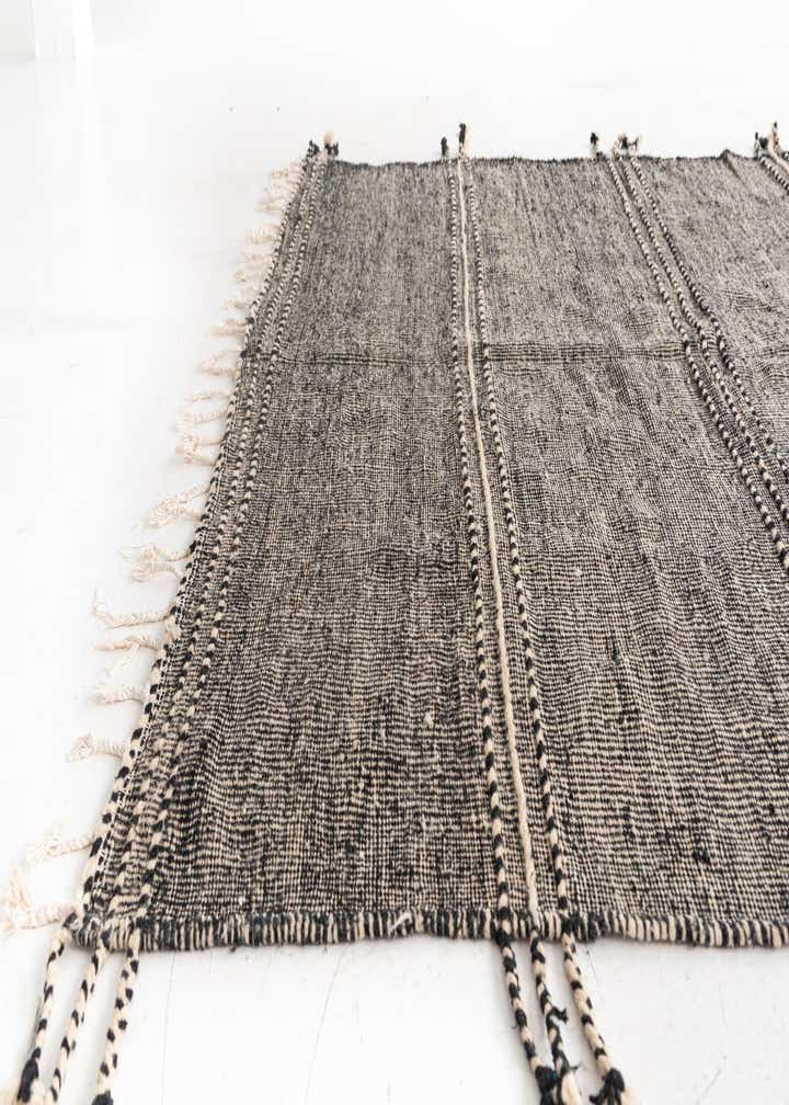 6' 9 x 10' 4 Hand Knotted Moroccan Wool Rug