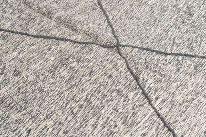 6' 2 x 10' Hand Knotted Moroccan Wool Rug