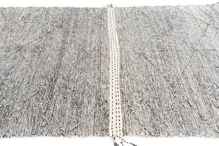 Detail image of 5' 10 x 9' 4 Hand Knotted Moroccan Wool Rug