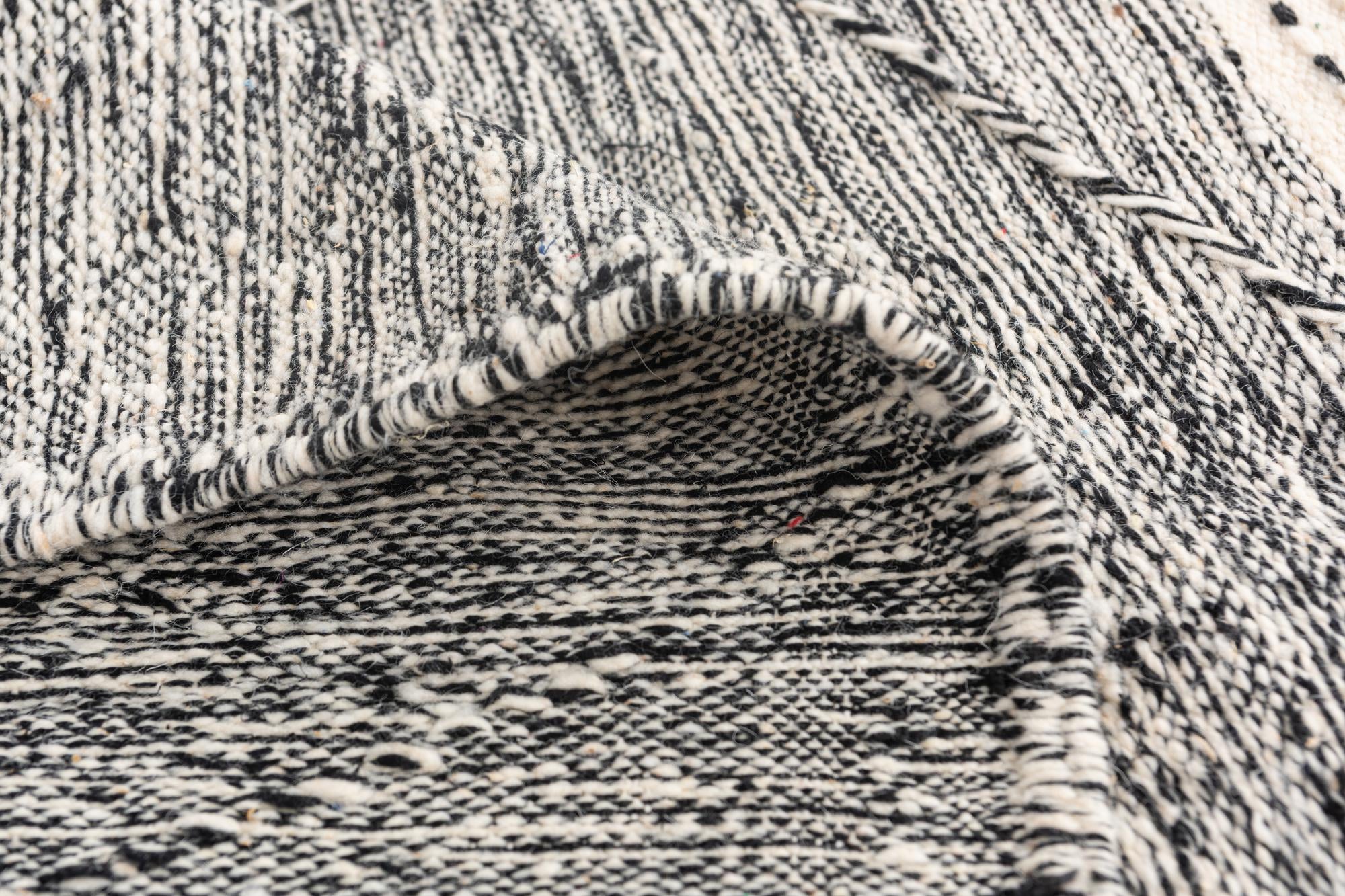 5' 10 x 9' 4 Hand Knotted Moroccan Wool Rug