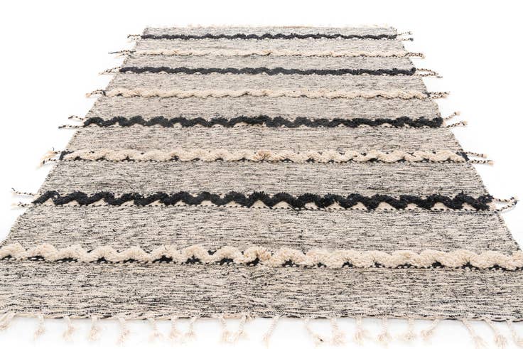 Detail image of 6' 6 x 9' 7 Hand Knotted Moroccan Wool Rug