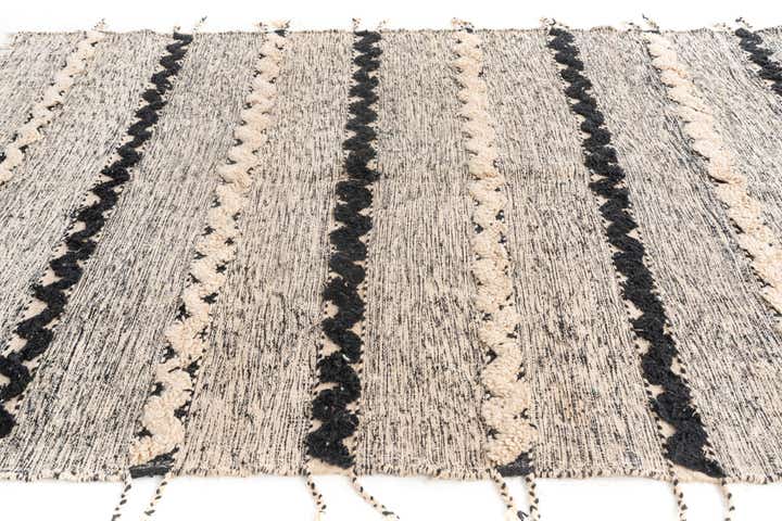 6' 6 x 9' 7 Hand Knotted Moroccan Wool Rug