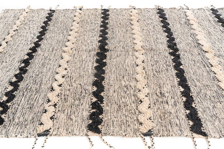 Detail image of 6' 6 x 9' 7 Hand Knotted Moroccan Wool Rug