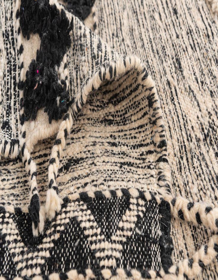 Detail image of 6' 6 x 9' 7  Hand Knotted Moroccan Wool Rug