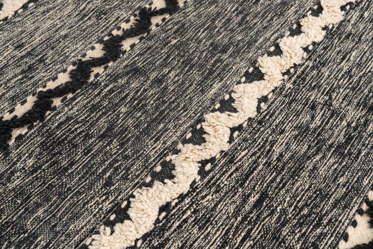 Detail image of 6' 9 x 9' 7 Hand Knotted Moroccan Wool Rug