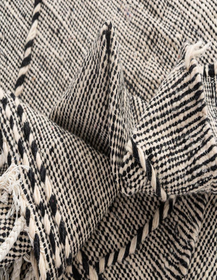 Detail image of 9' 6 x 12' 9  Hand Knotted Moroccan Wool Rug