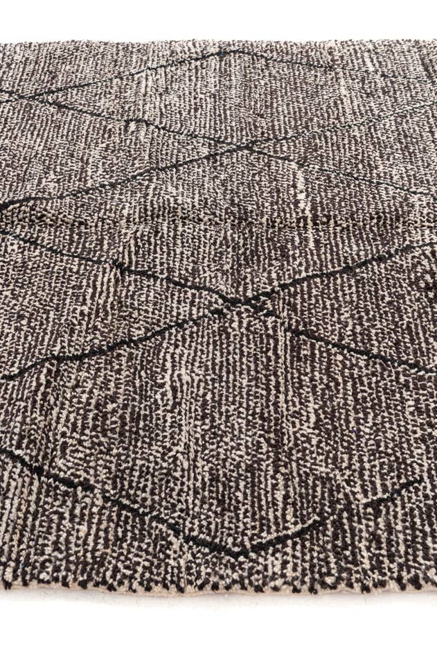 Detail image of 6' 7 x 9' 7 Hand Knotted Moroccan Wool Rug
