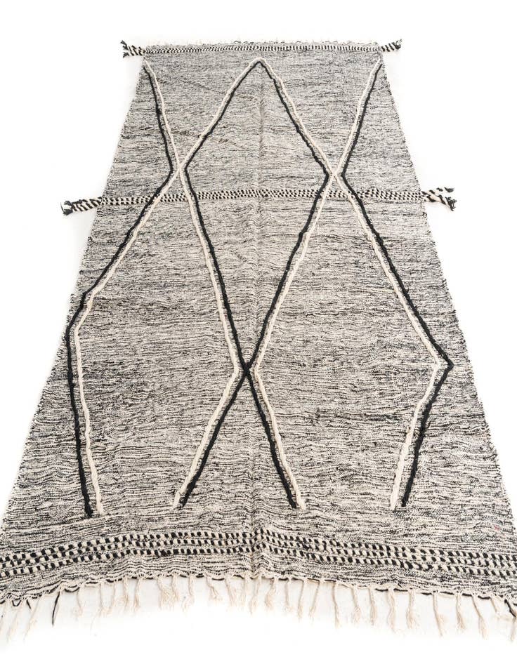 Detail image of 6' 6 x 9' 4  Hand Knotted Moroccan Wool Rug