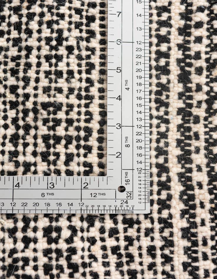 Detail image of 5' 2 x 8' 10  Hand Knotted Moroccan Wool Rug