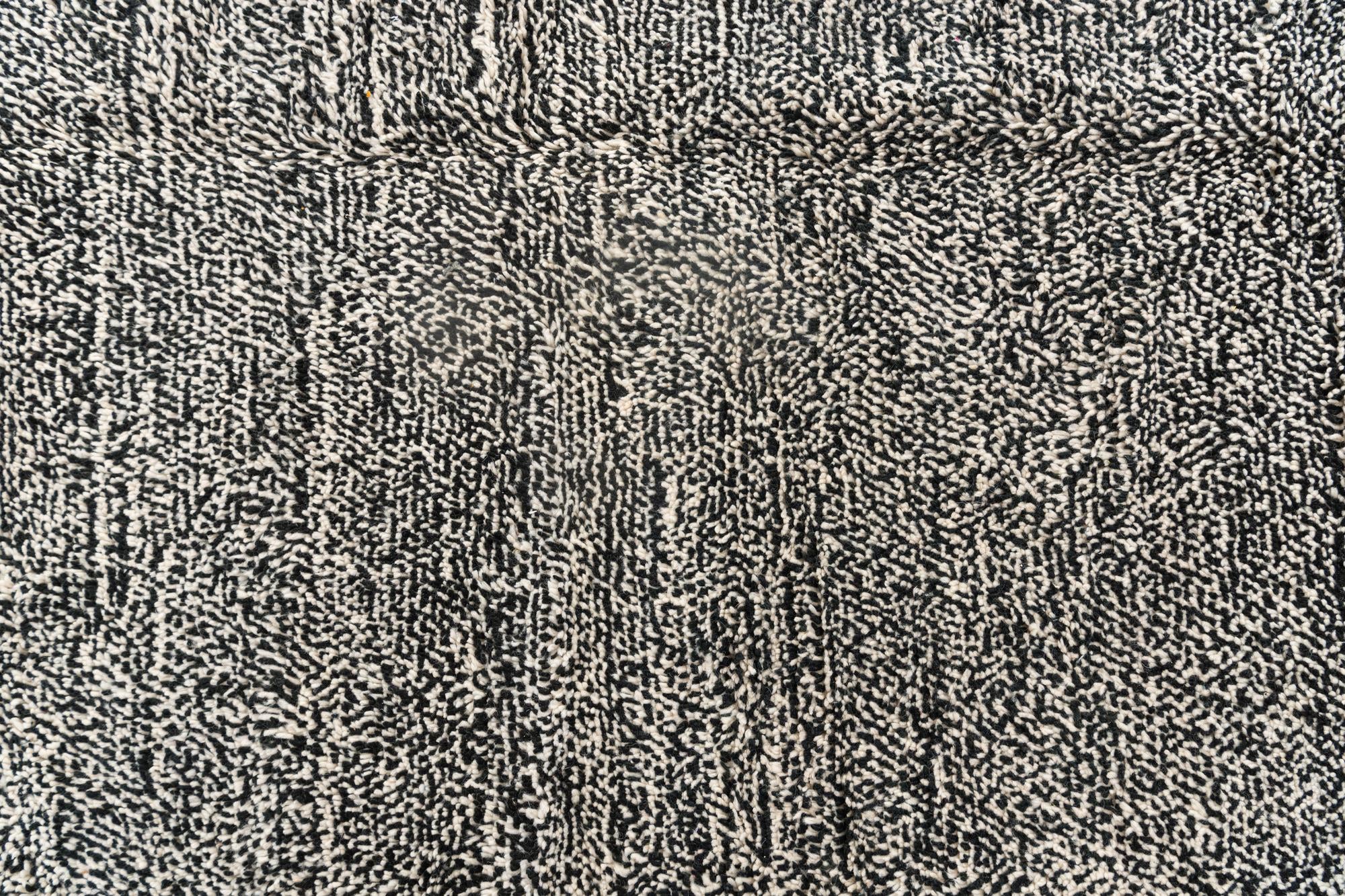 6' 5 x 10' Hand Knotted Moroccan Wool Rug