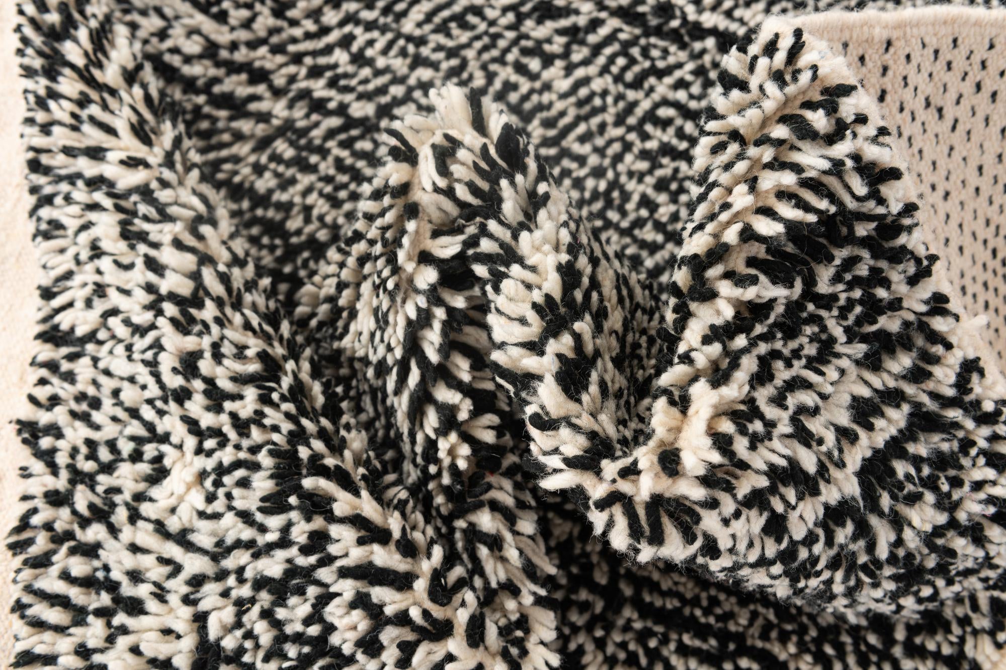 6' 5 x 10' Hand Knotted Moroccan Wool Rug
