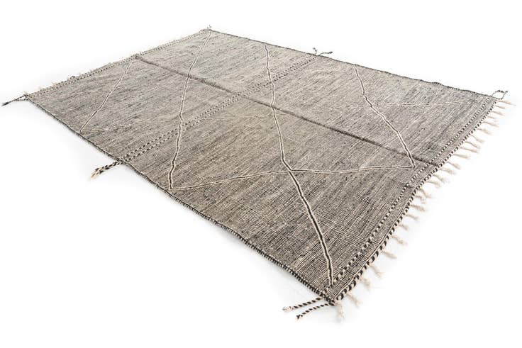 Detail image of 6' 10 x 9' 9 Hand Knotted Moroccan Wool Rug