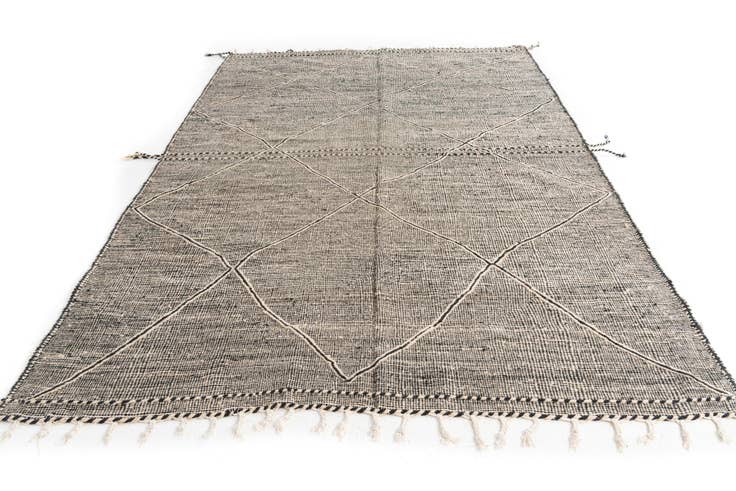 Detail image of 6' 10 x 9' 9 Hand Knotted Moroccan Wool Rug