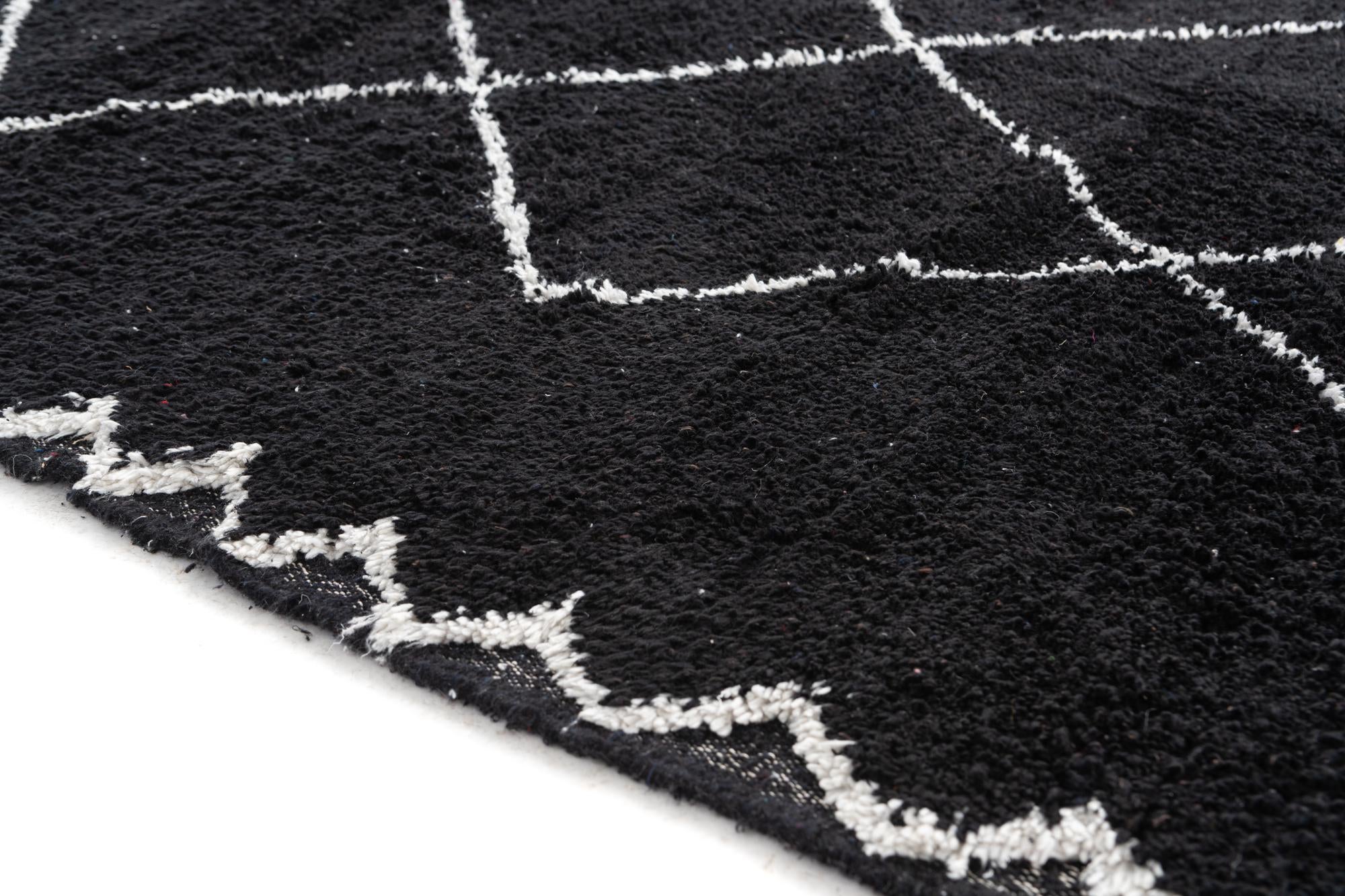 5' 4 x 8' 10 Hand Knotted Moroccan Wool Rug