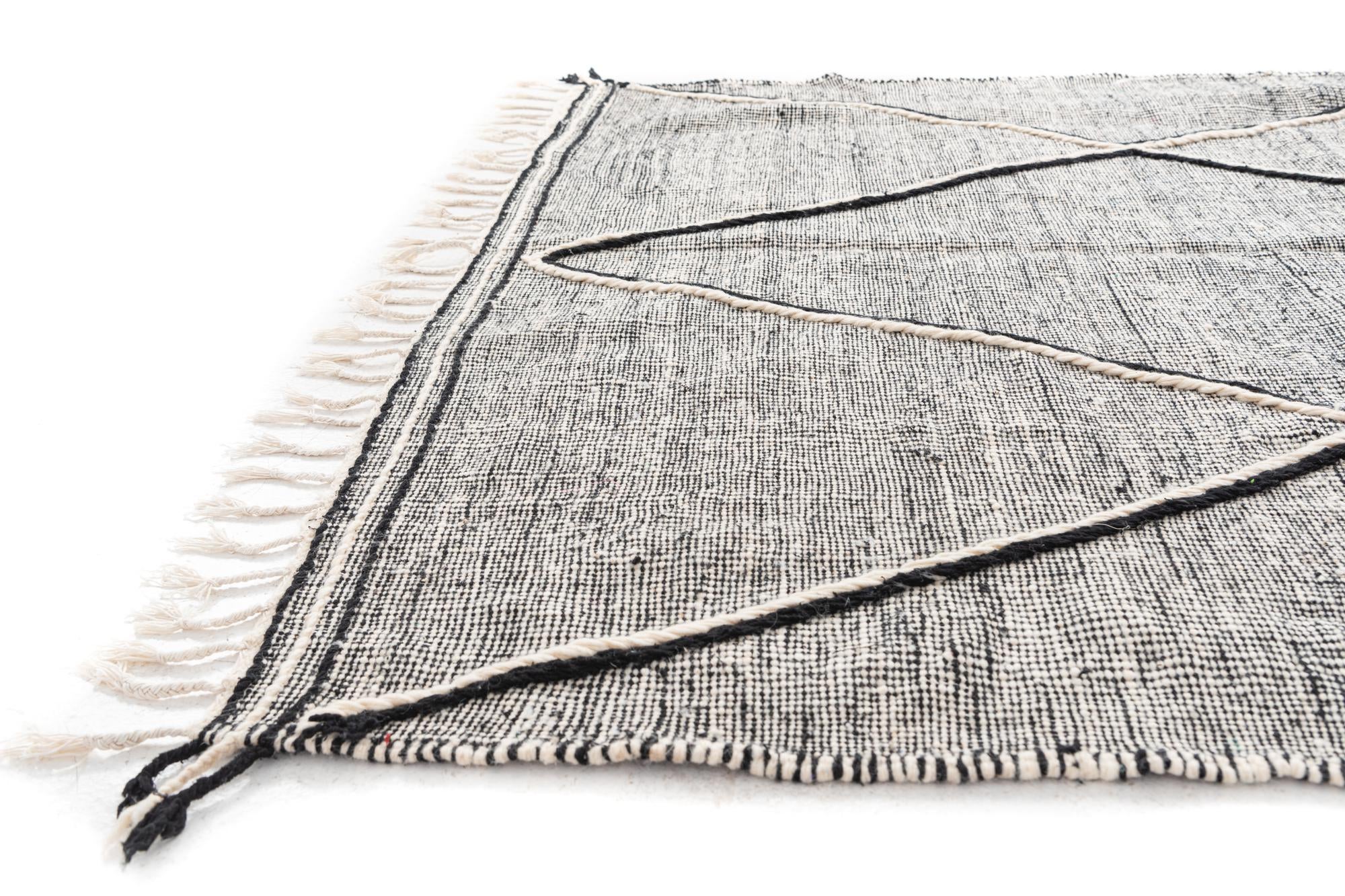 6' 6 x 9' 9 Hand Knotted Moroccan Wool Rug