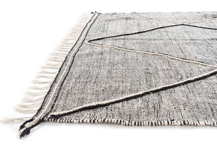6' 6 x 9' 9 Hand Knotted Moroccan Wool Rug
