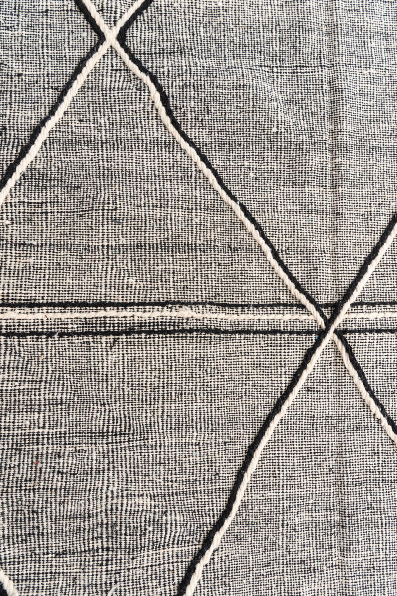 6' 6 x 9' 9 Hand Knotted Moroccan Wool Rug