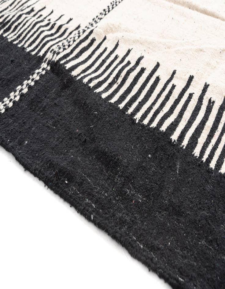 Detail image of 6' 4 x 10' 8  Hand Knotted Moroccan Wool Rug