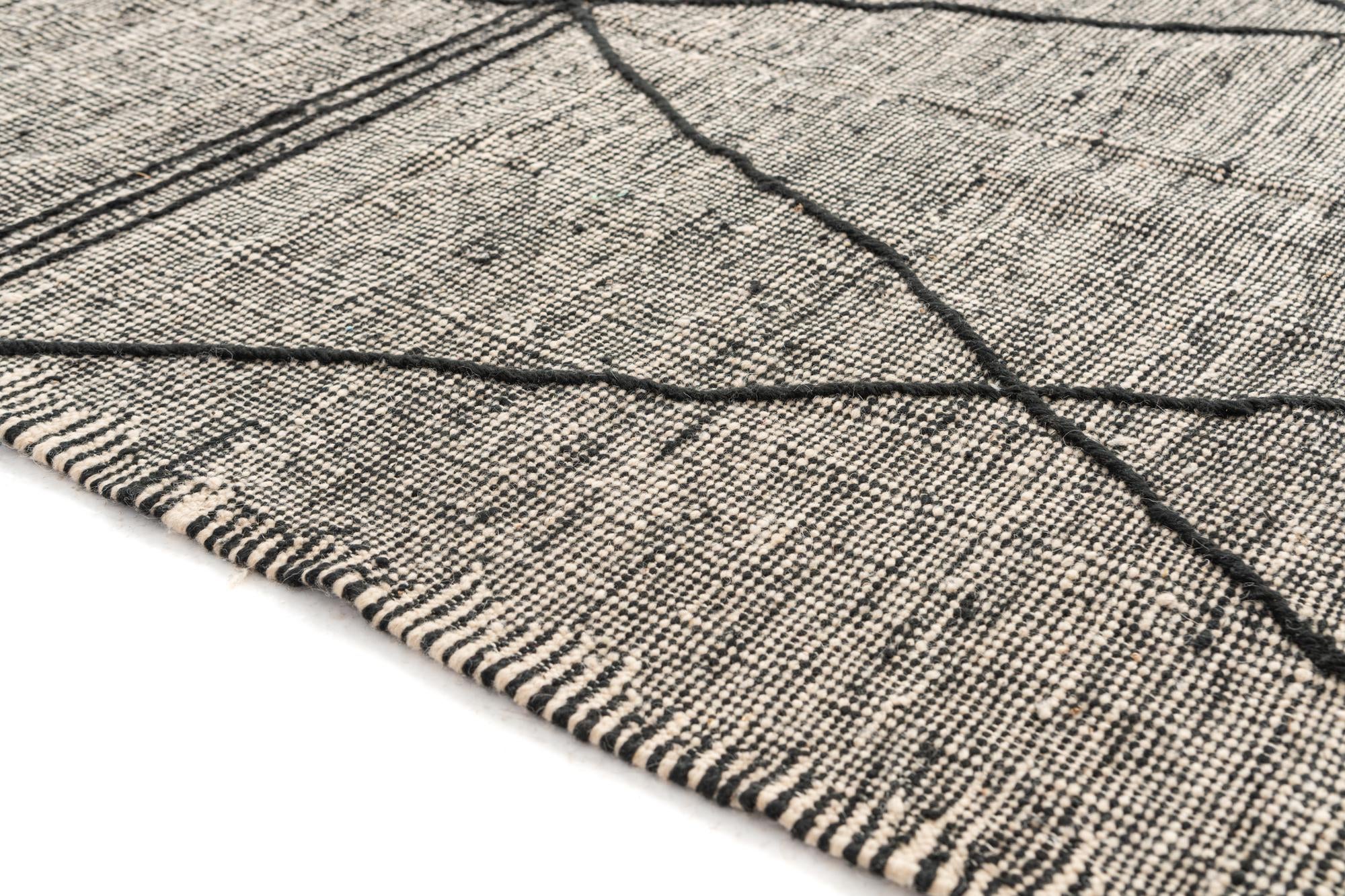 4' 9 x 8' 6 Hand Knotted Moroccan Wool Rug