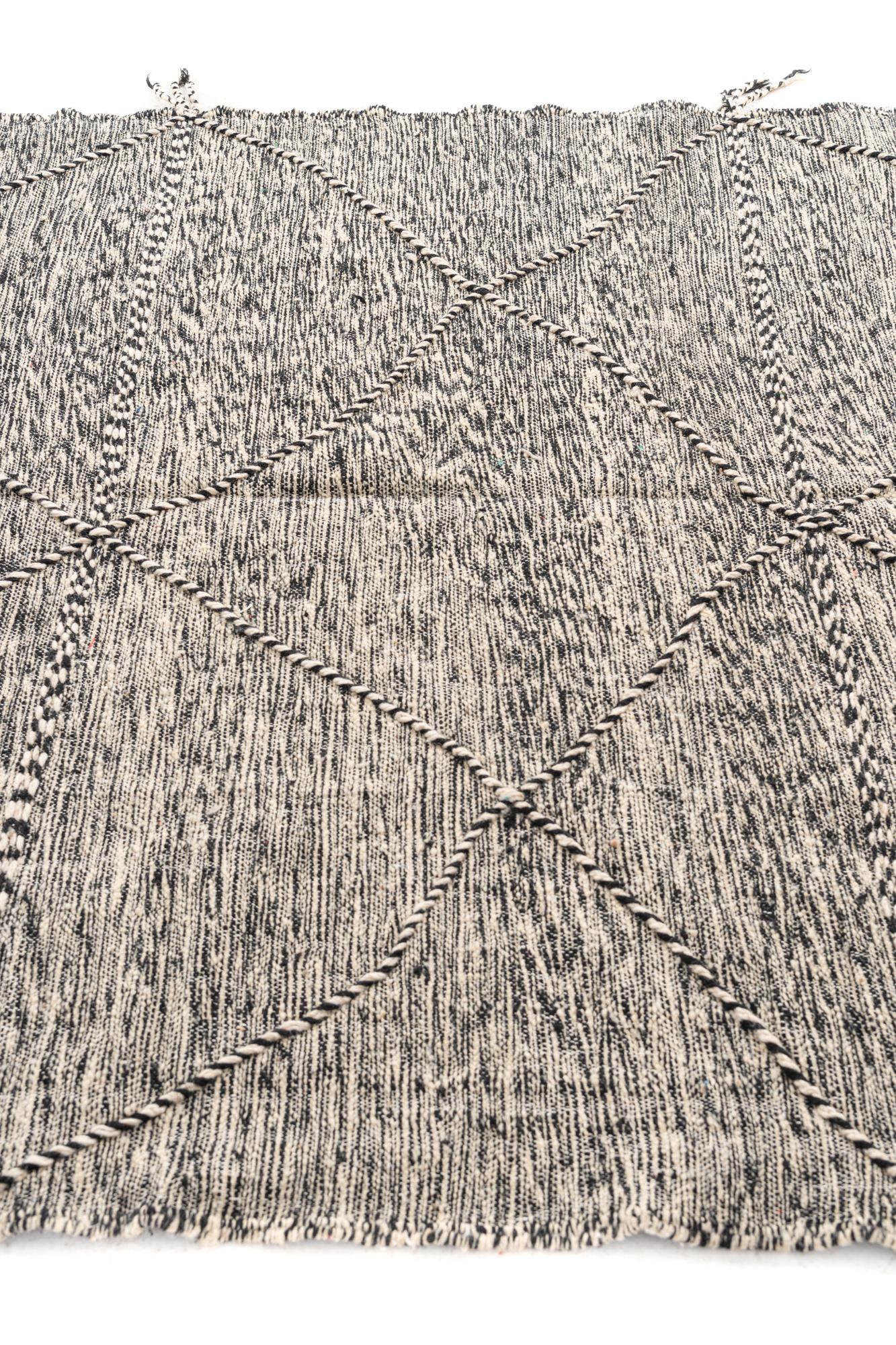 6' 5 x 9' Hand Knotted Moroccan Wool Rug