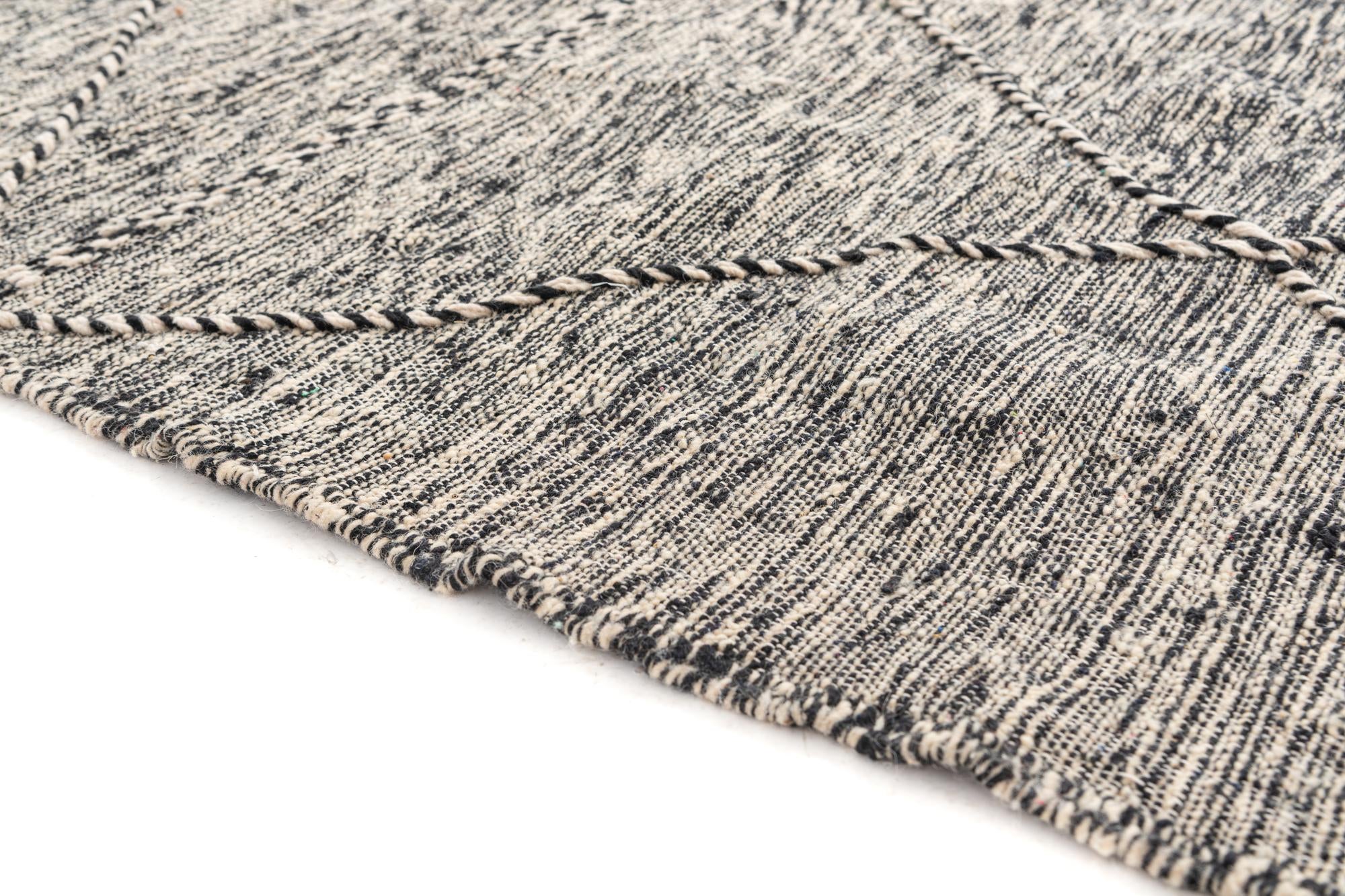 6' 5 x 9' Hand Knotted Moroccan Wool Rug