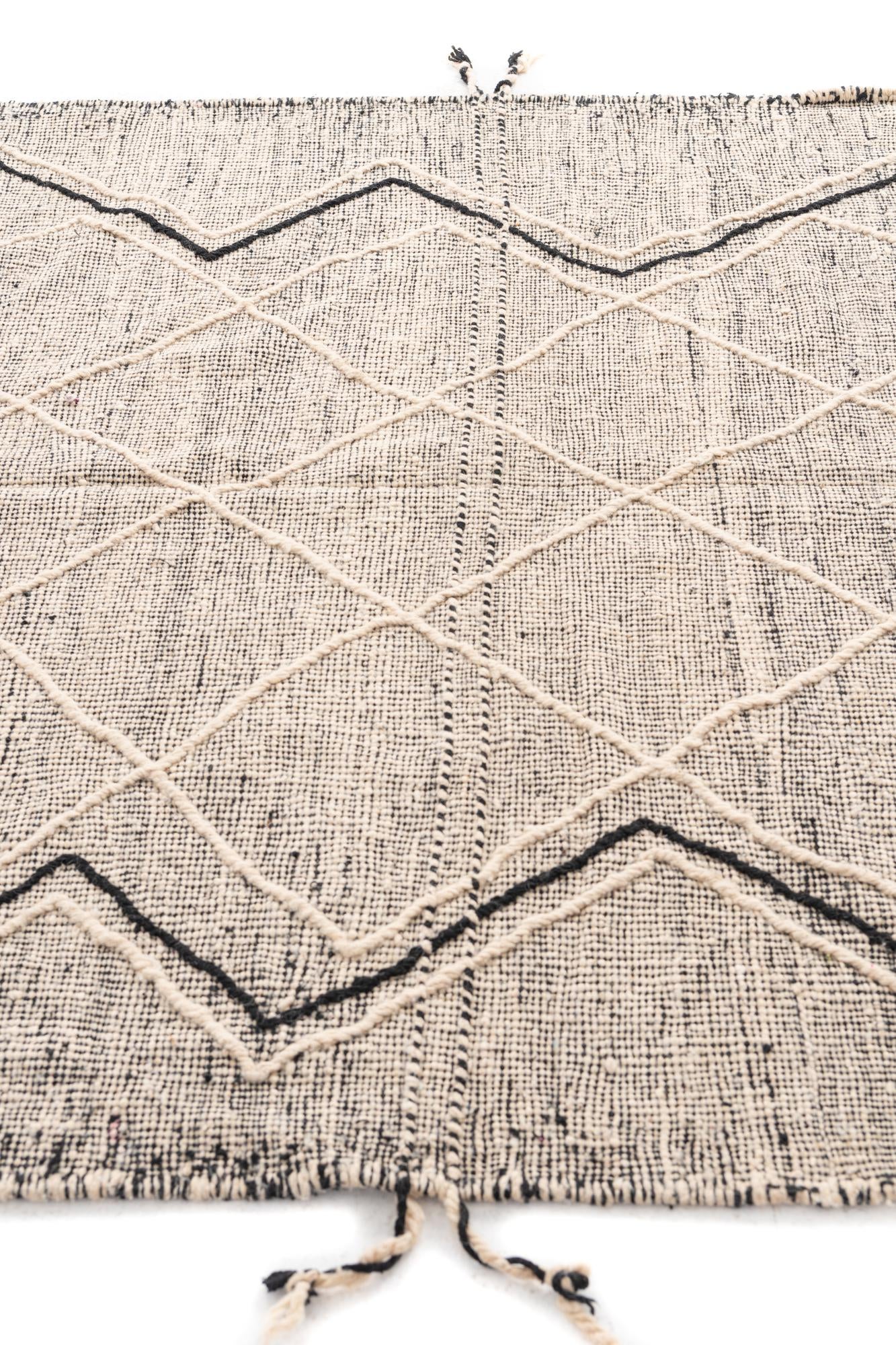 6' x 9' 10 Hand Knotted Moroccan Wool Rug