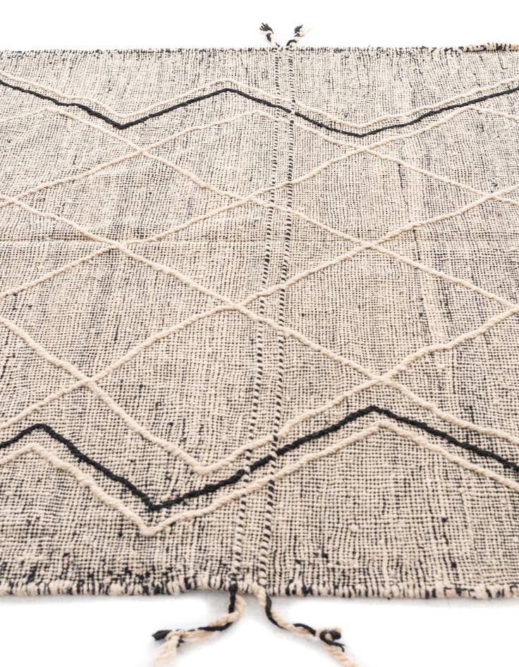 Detail image of 6' x 9' 10  Hand Knotted Moroccan Wool Rug