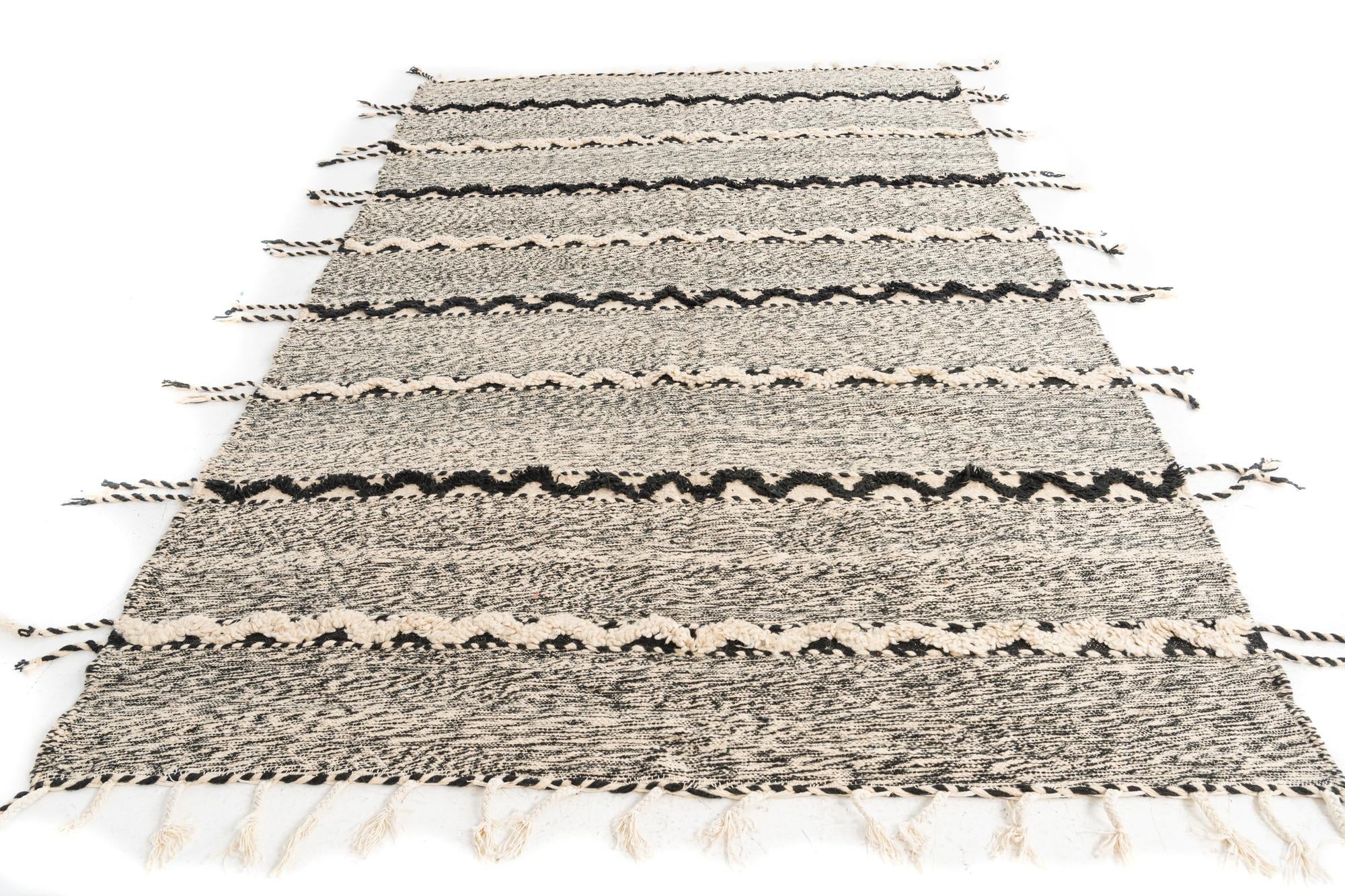 6' 5 x 10' Hand Knotted Moroccan Wool Rug