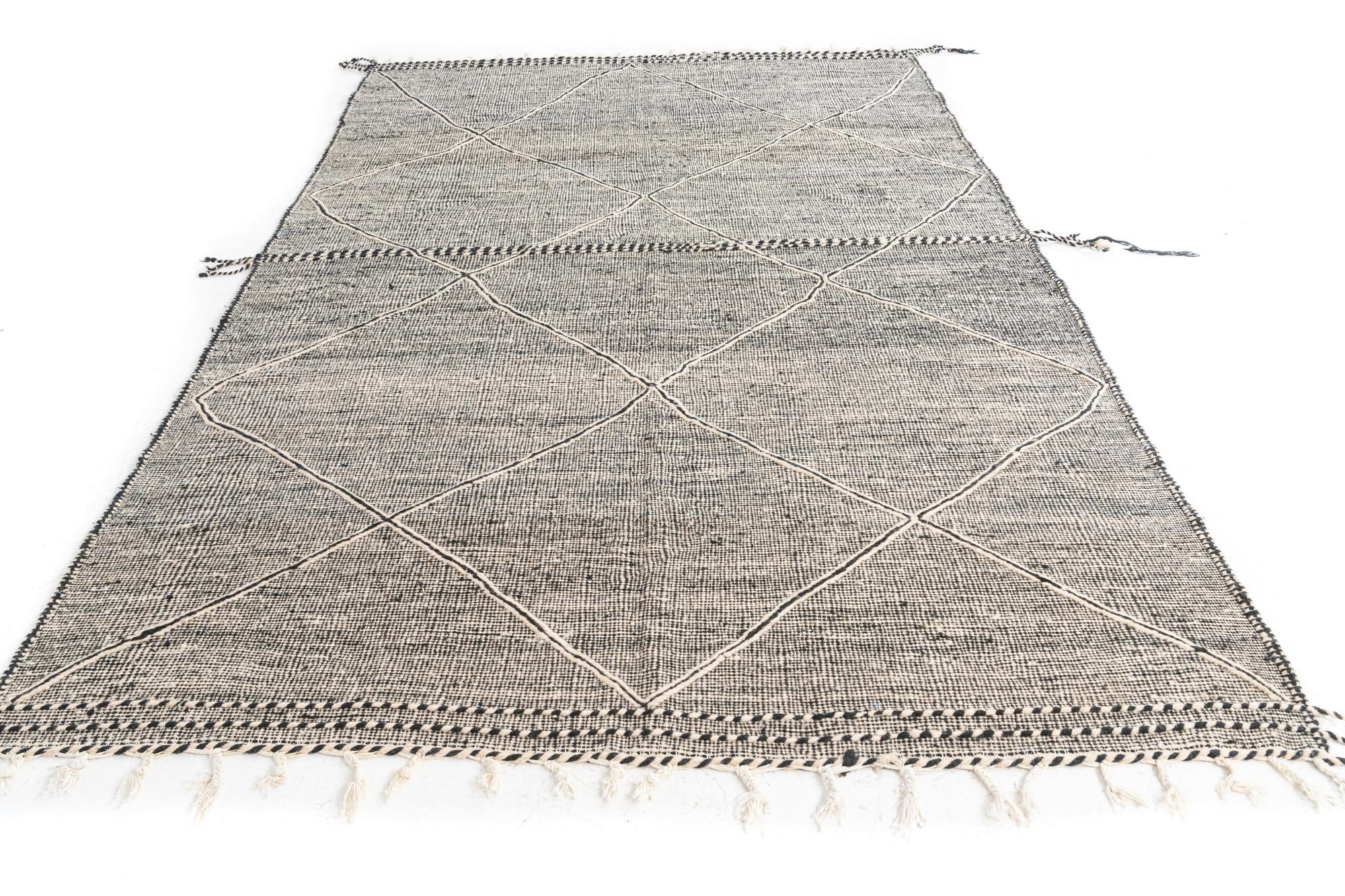 6' 9 x 10' 4 Hand Knotted Moroccan Wool Rug
