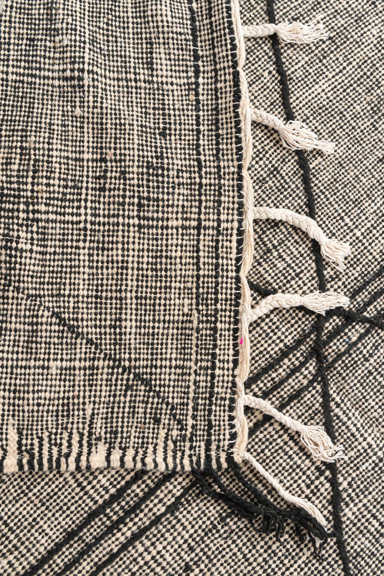 6' 3 x 10' 2 Hand Knotted Moroccan Wool Rug