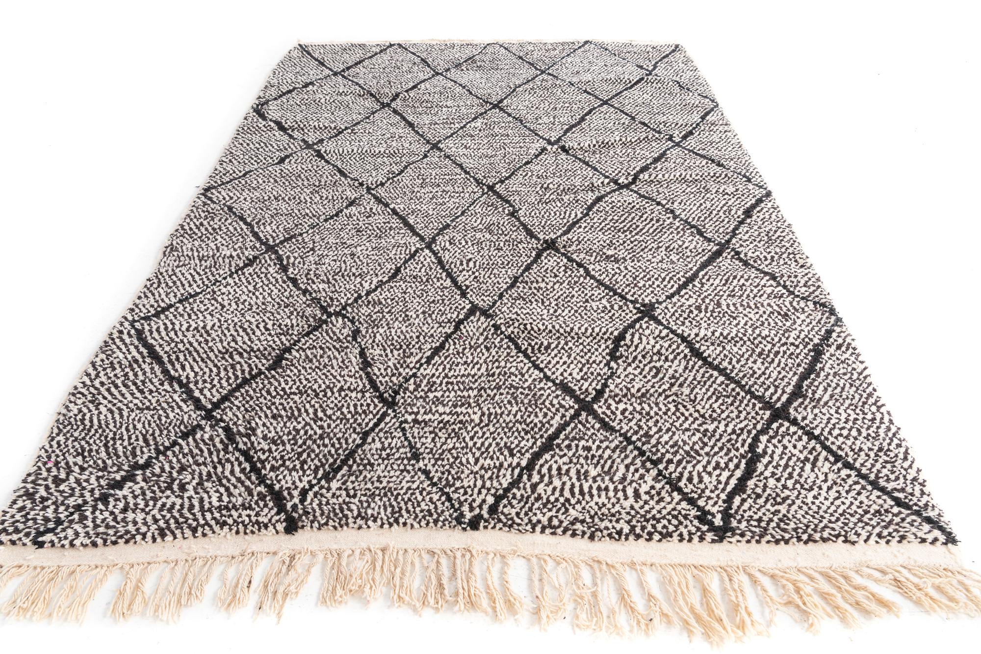 6' 10 x 10' 2 Hand Knotted Moroccan Wool Rug