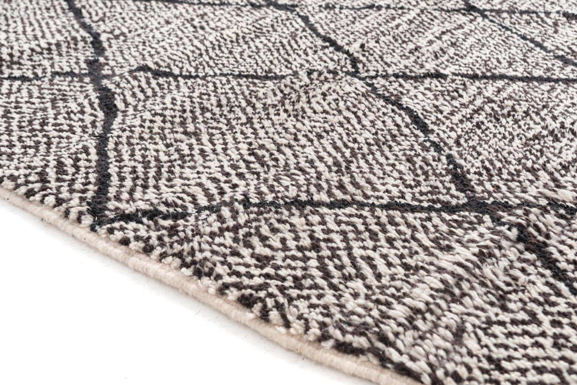 6' 10 x 10' 2 Hand Knotted Moroccan Wool Rug