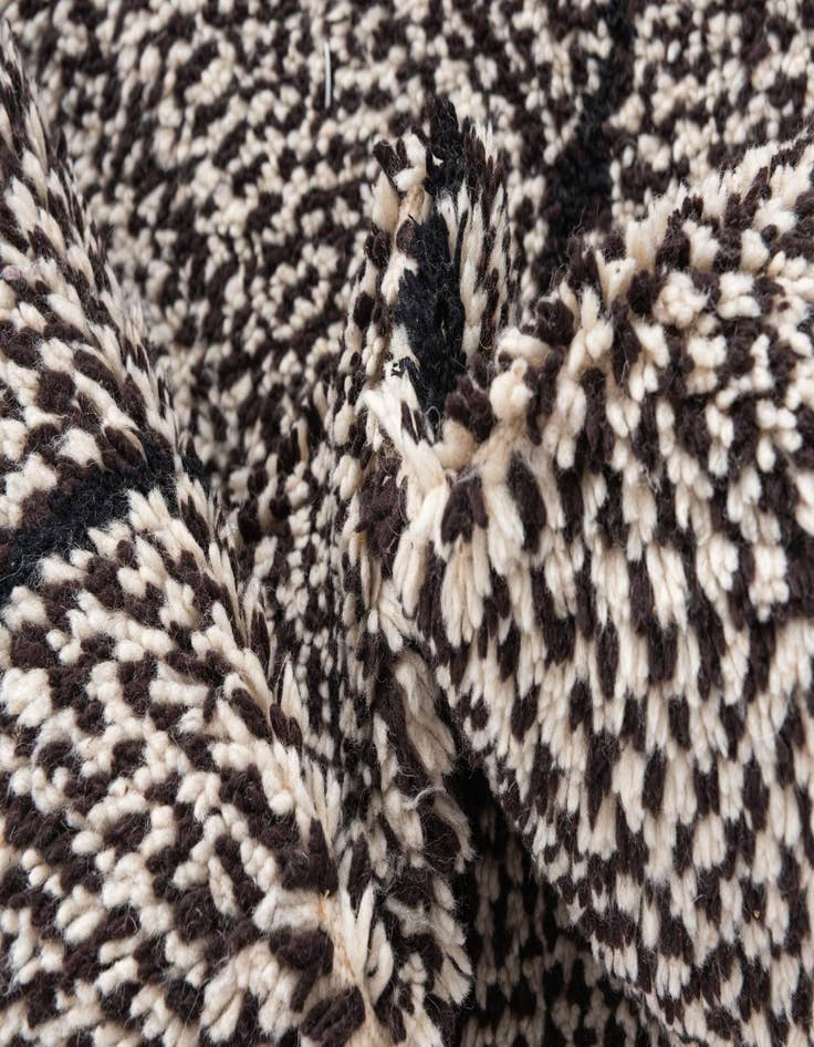 Detail image of 6' 10 x 10' 2  Hand Knotted Moroccan Wool Rug