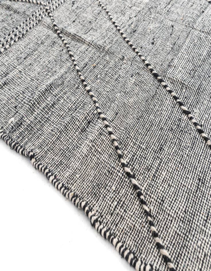 Detail image of 9' 2 x 13' 6  Hand Knotted Moroccan Wool Rug