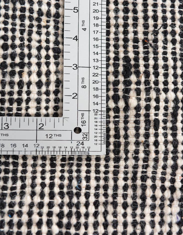 Detail image of 9' 2 x 13' 6  Hand Knotted Moroccan Wool Rug