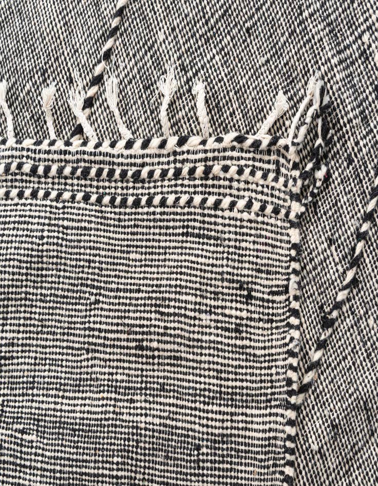 Detail image of 9' 2 x 13' 6  Hand Knotted Moroccan Wool Rug