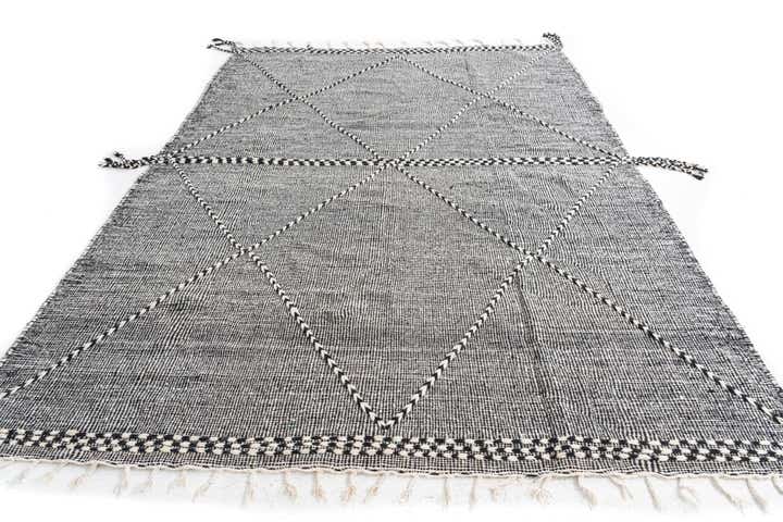7' 4 x 9' 9 Hand Knotted Moroccan Wool Rug