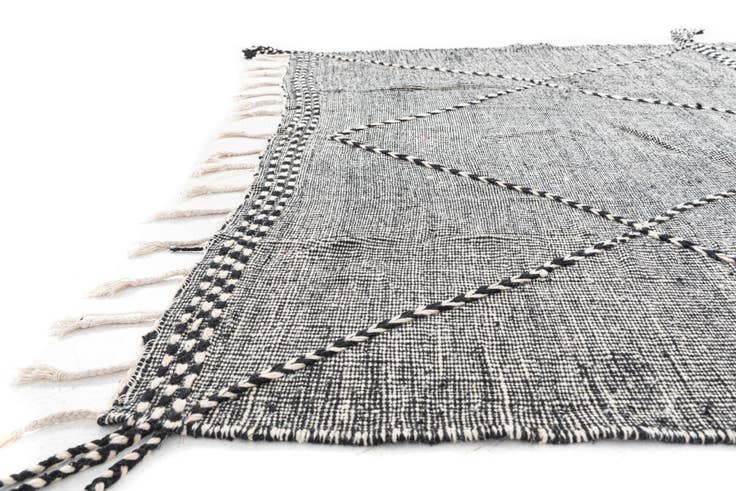 Detail image of 7' 4 x 9' 9 Hand Knotted Moroccan Wool Rug