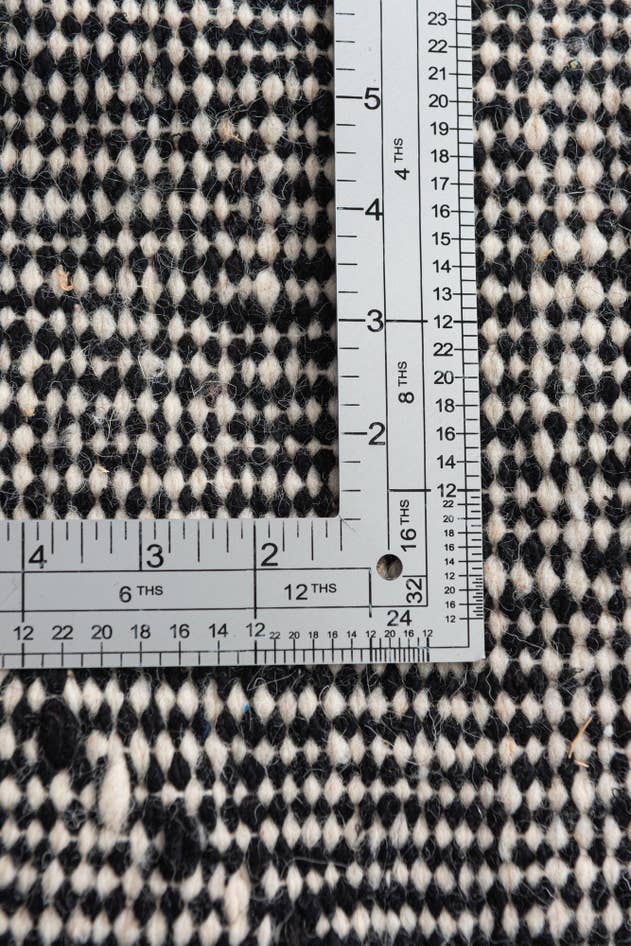 Detail image of 7' 4 x 9' 9 Hand Knotted Moroccan Wool Rug